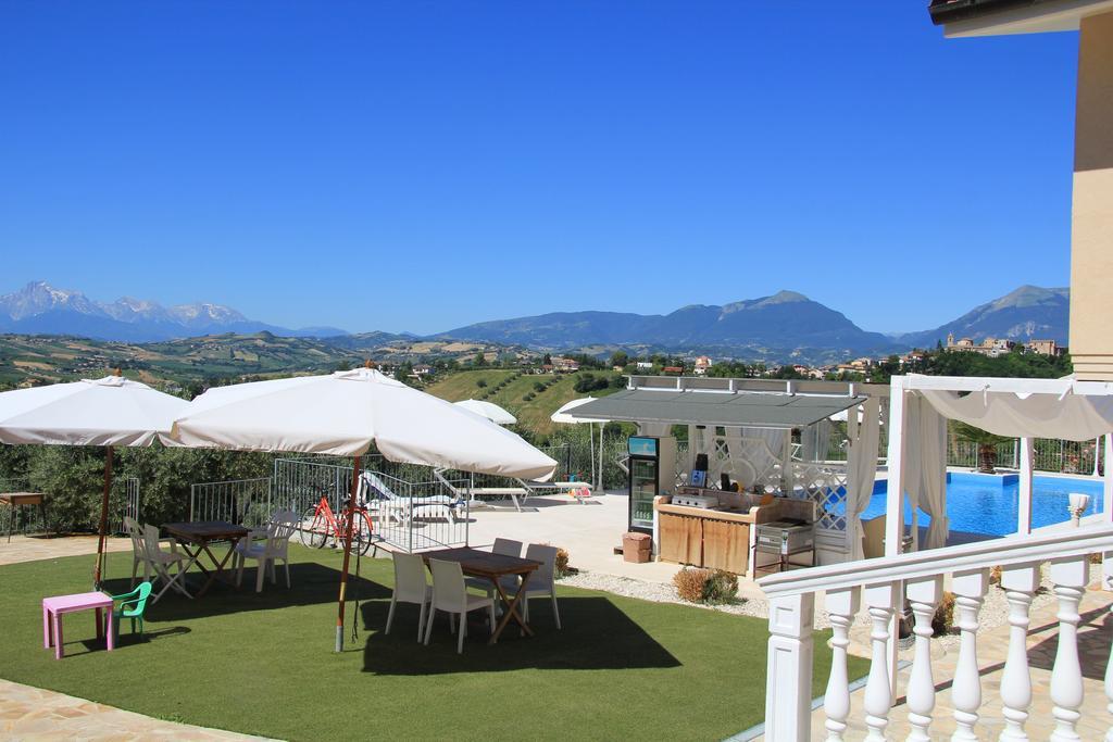 Anthos Casa Vacanze Sant'Omero Exterior photo